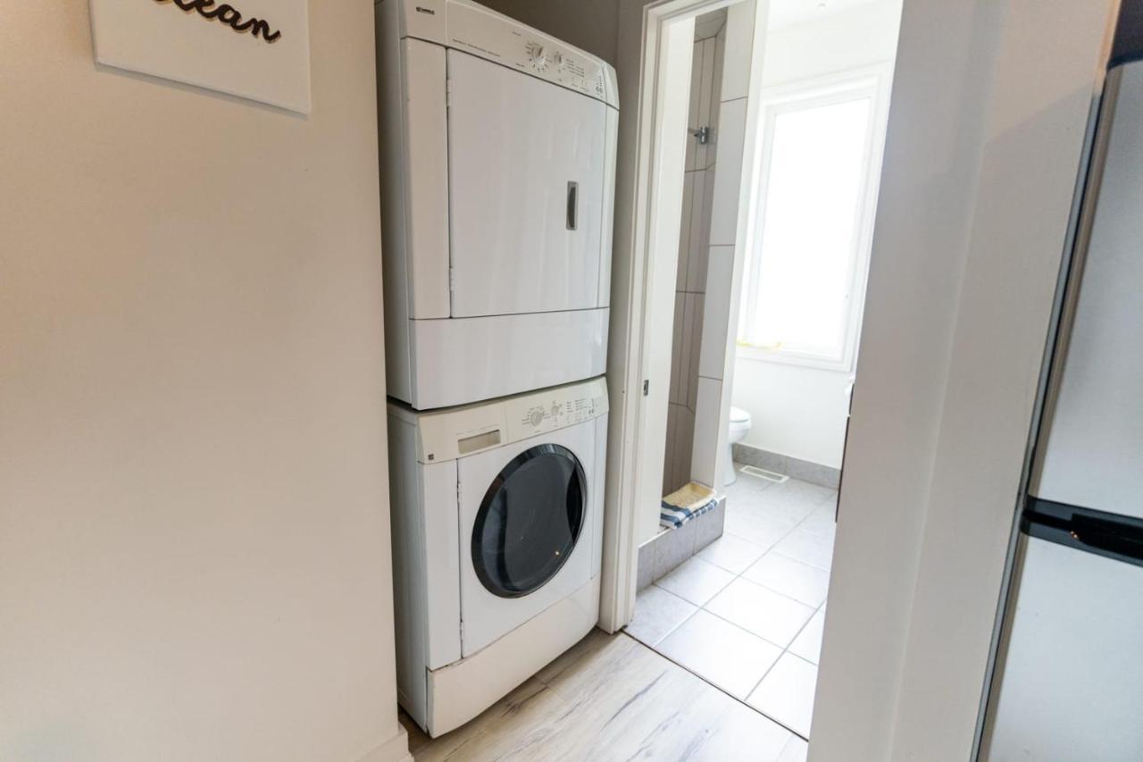 Modern 1 Bedroom Apartment With In-Suite Laundry Hamilton Exterior foto